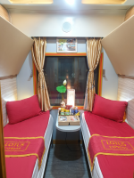 Hanoi - Hue in VIP 2 berth-cabin on SE19 (19h50 – 09h44) must book 2 tickets even you are solo traveler